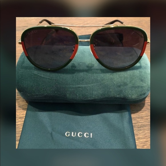 Gucci Aviator Sunglasses - 100% Authentic - Picture 2 of 8
